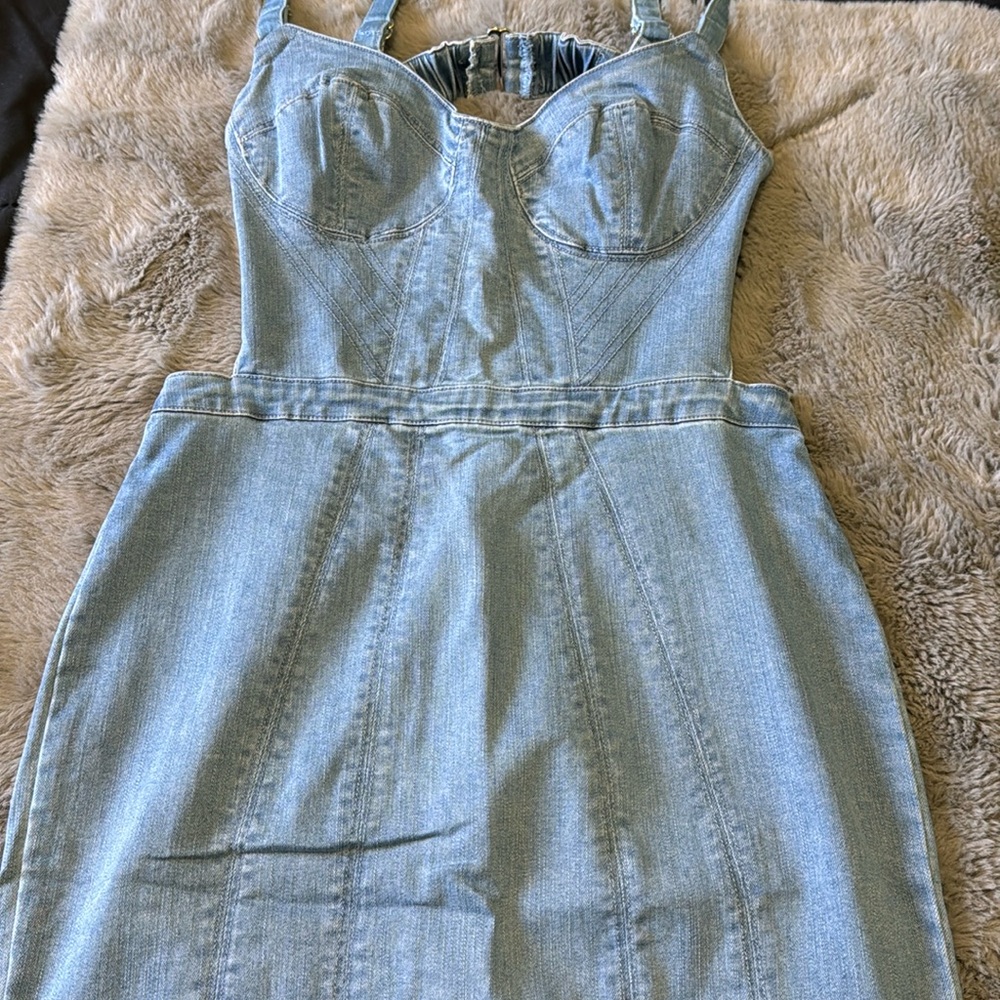Women dress size M